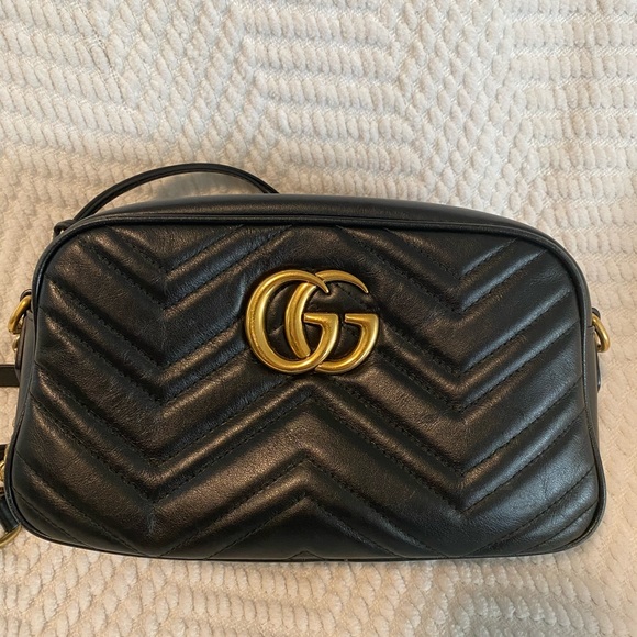🚫SOLD🚫 Gucci Crossbody - Picture 10 of 16